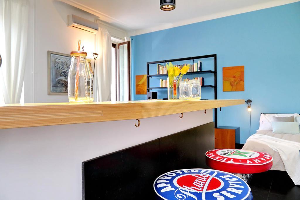 Joivy Colorful Studio For 2 Near City Life Milano Eksteriør billede